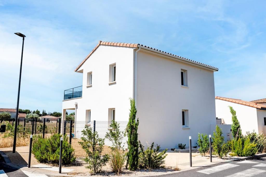 ☆ Blue Provencal Appartement ☆ Morieres-les-Avignon Esterno foto