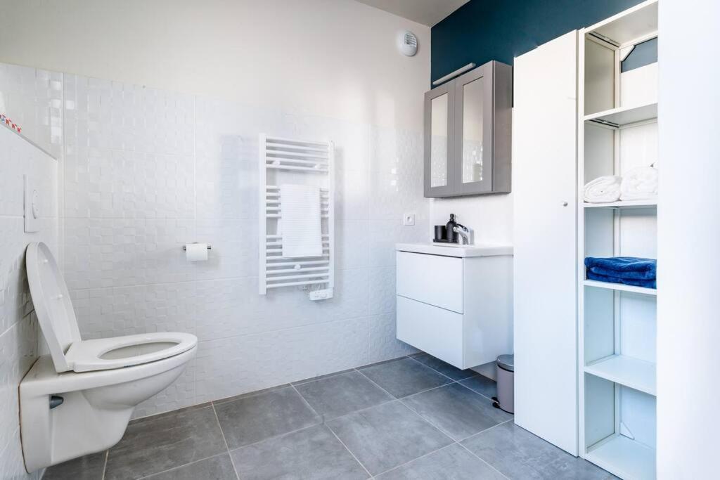 ☆ Blue Provencal Appartement ☆ Morieres-les-Avignon Esterno foto
