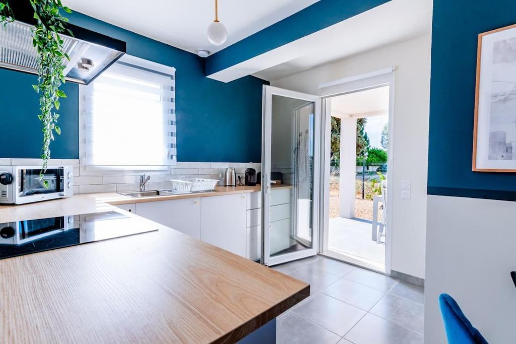☆ Blue Provencal Appartement ☆ Morieres-les-Avignon Esterno foto